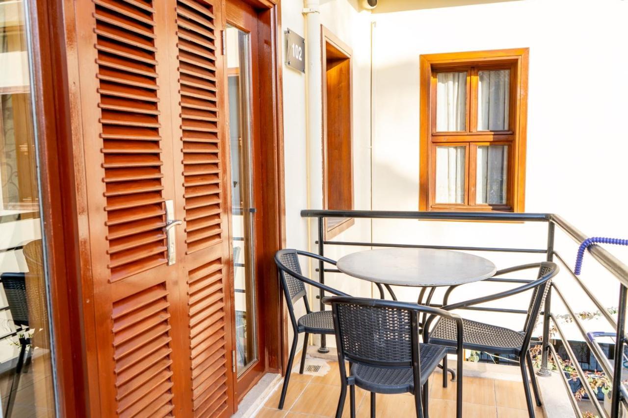 Kaleici Aparts Antalya Villa Exterior foto